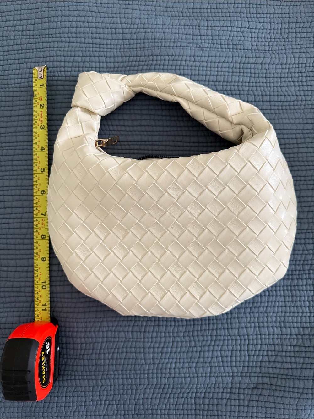 Bottega Veneta Mini Jodie Inspired Woven Hobo Bag in Cream - Picture 5 of 5